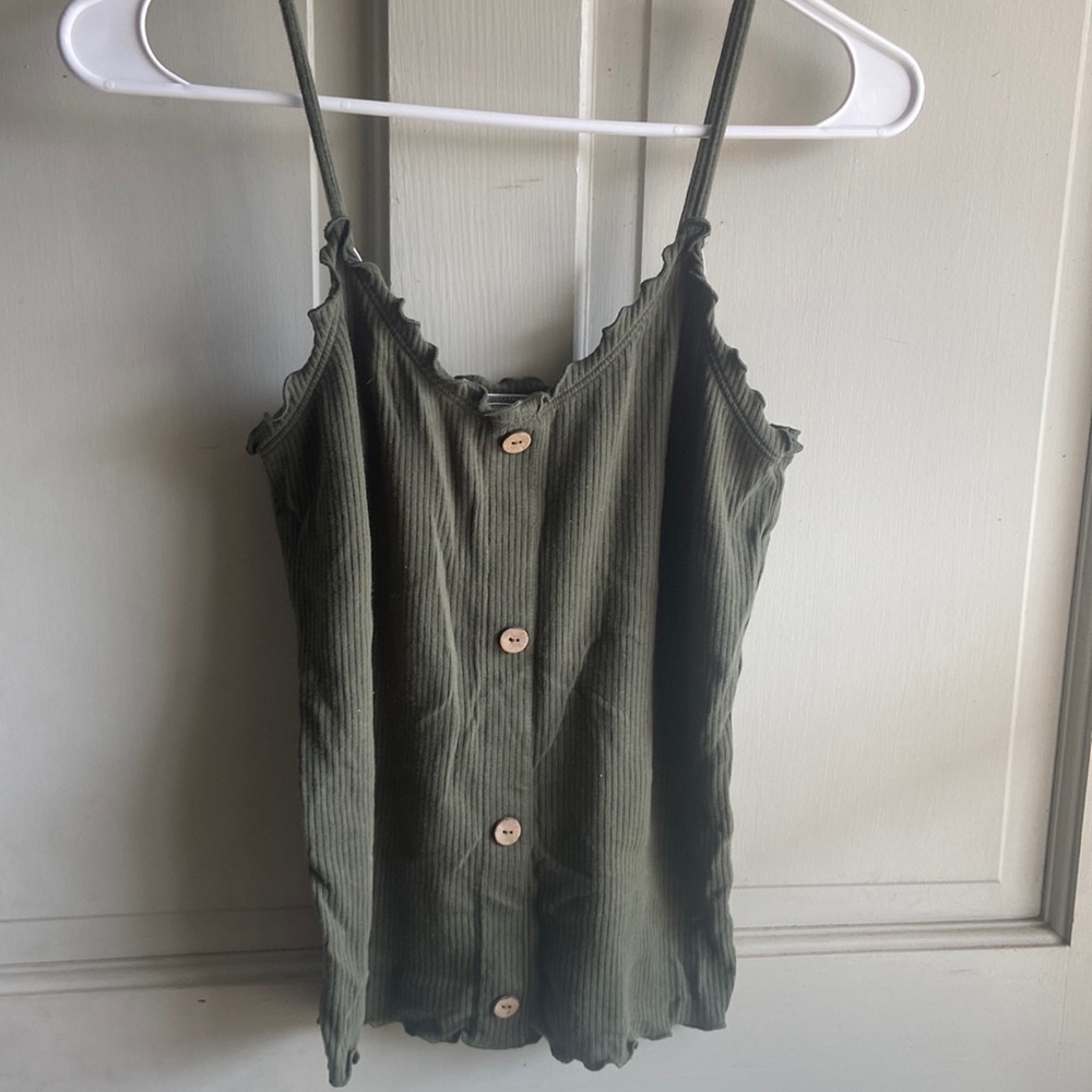 Cute green tank top with tan buttons